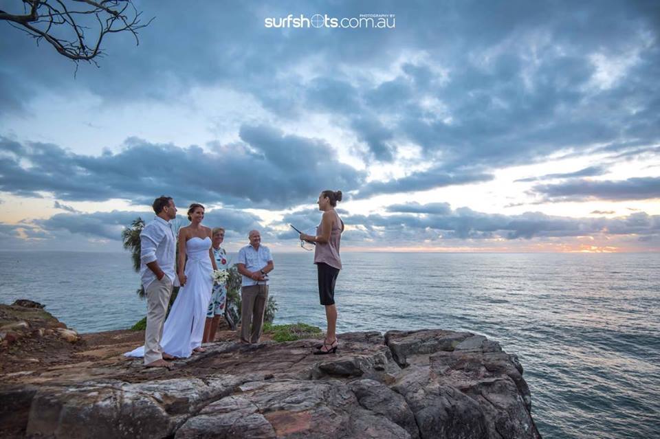 couple marrying on a Sunshine Coast Mountain