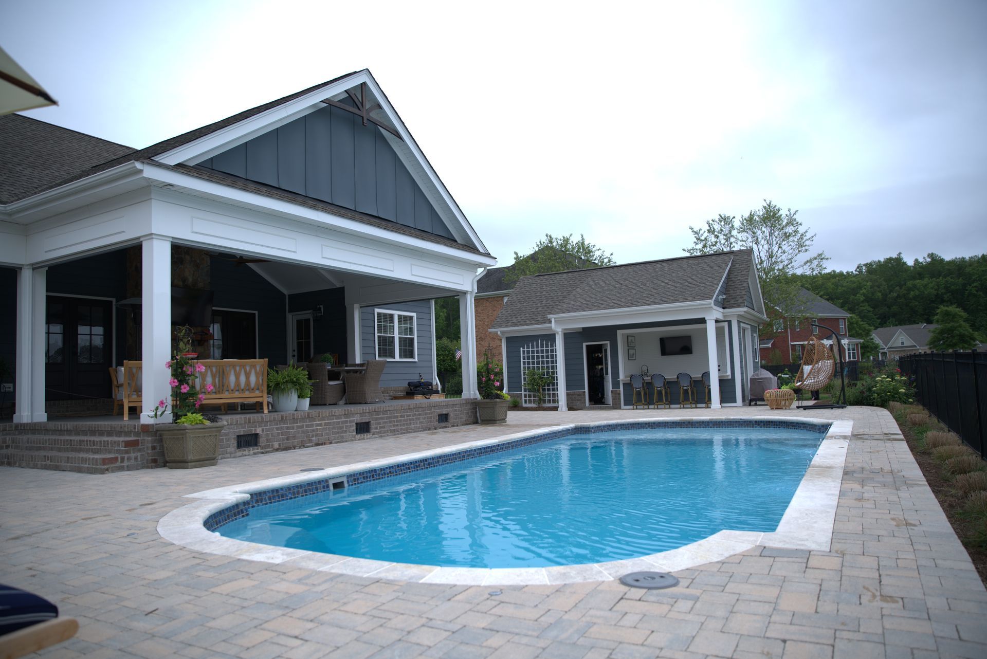 Tropical Pool