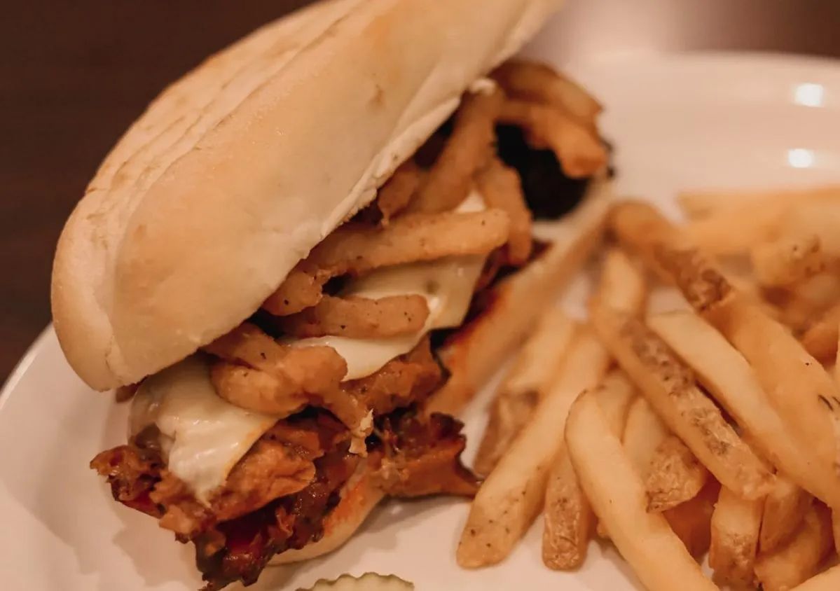 Smokehouse bbq kansas city Sandwich and french fries near Gladstone