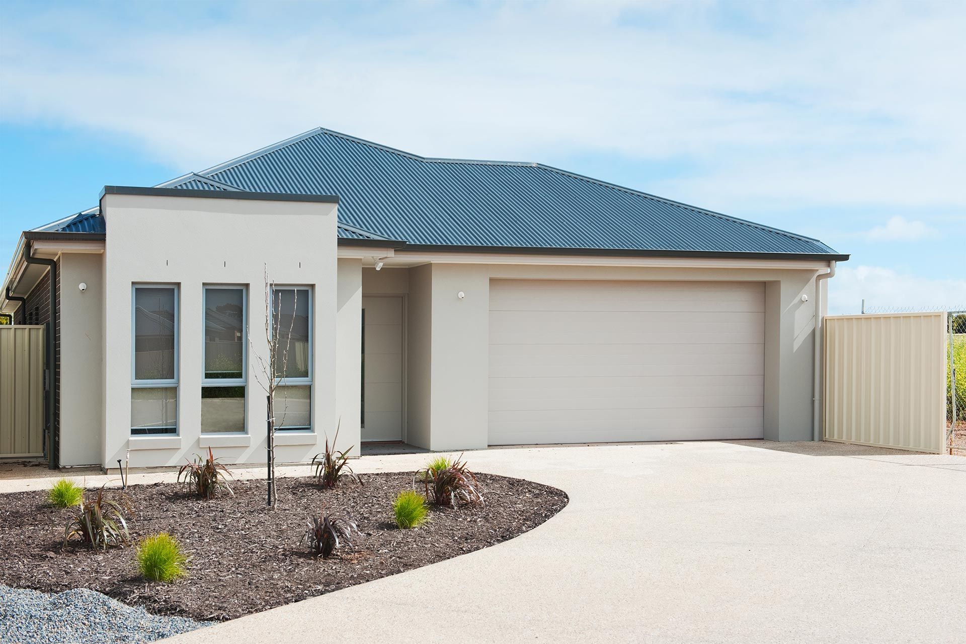 Custom Coloured Concrete Services in Dolphin Heads