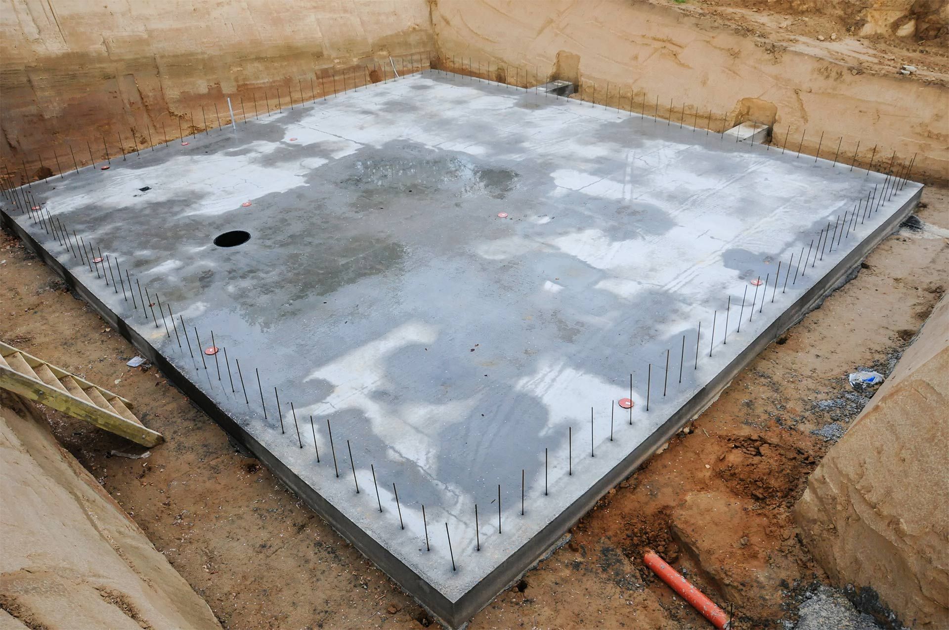 Strong and Durable Shed Slabs in Rural View