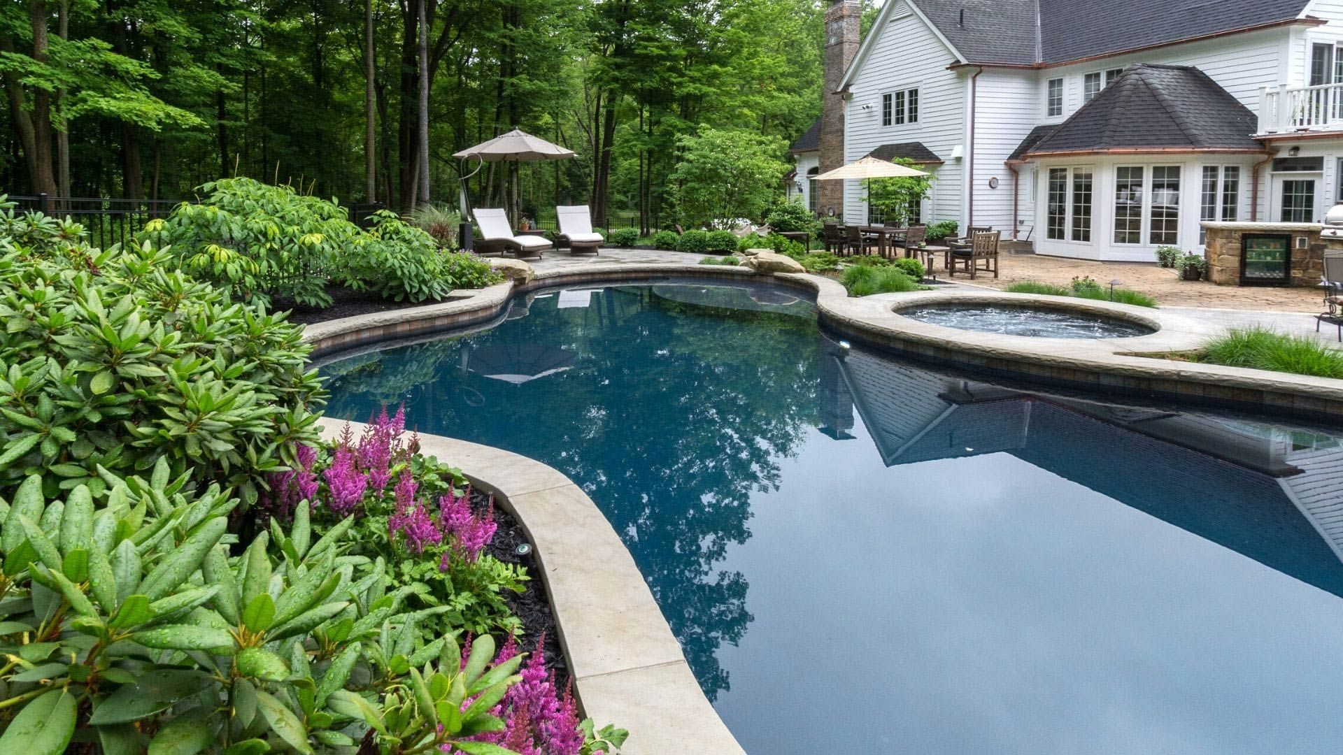 Slip Resistant Pool Surrounds In Mackay QLD