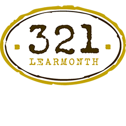 Cosy Cafe in Lake Learmonth
