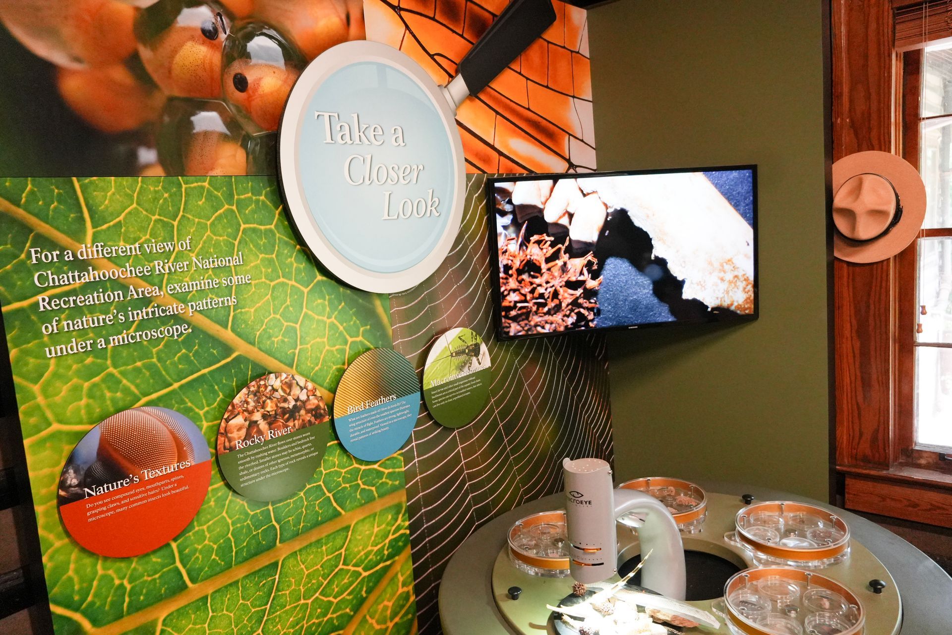 Island Ford Visitor Center at Hewlett Lodge
