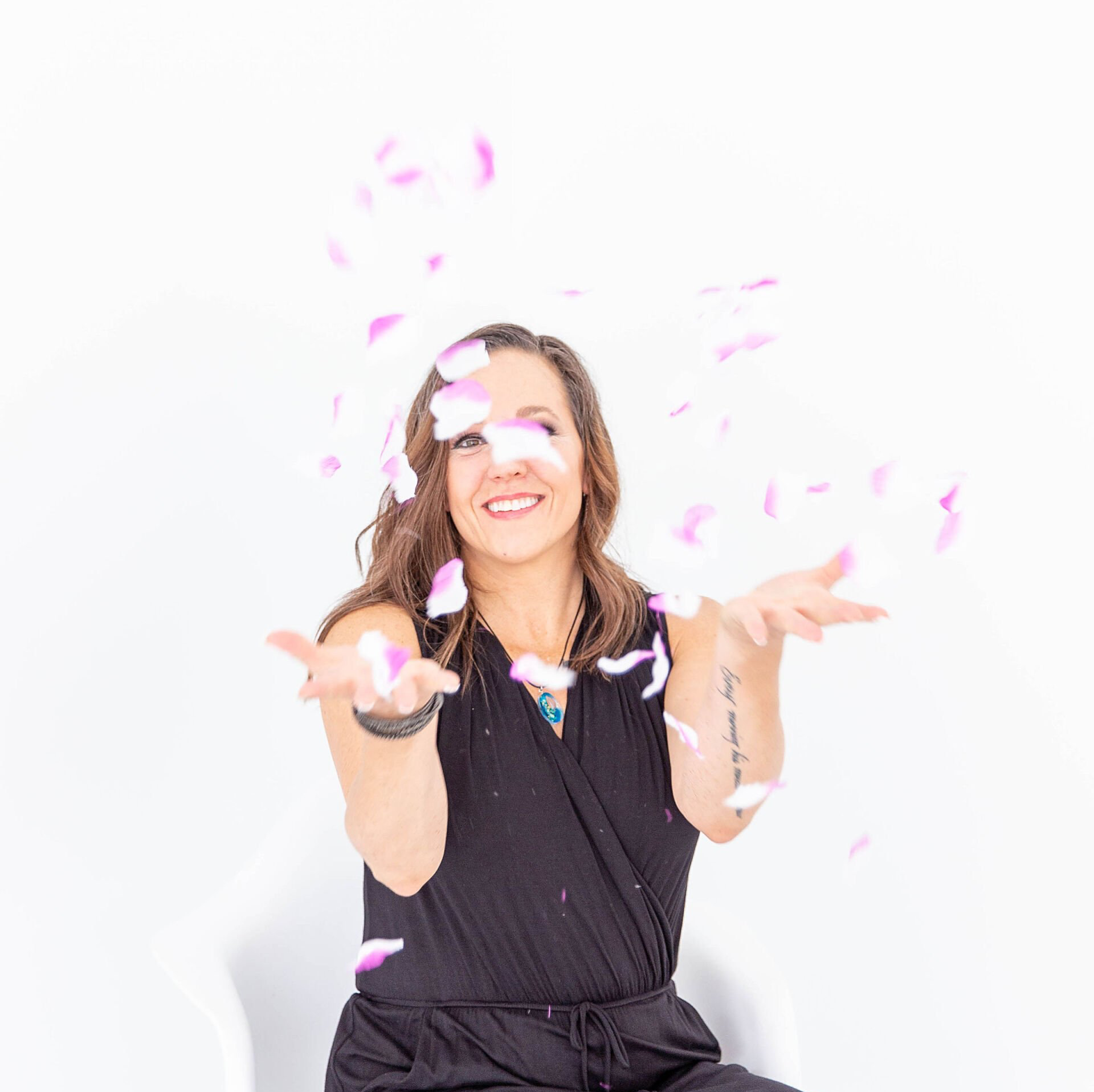 amanda and confetti