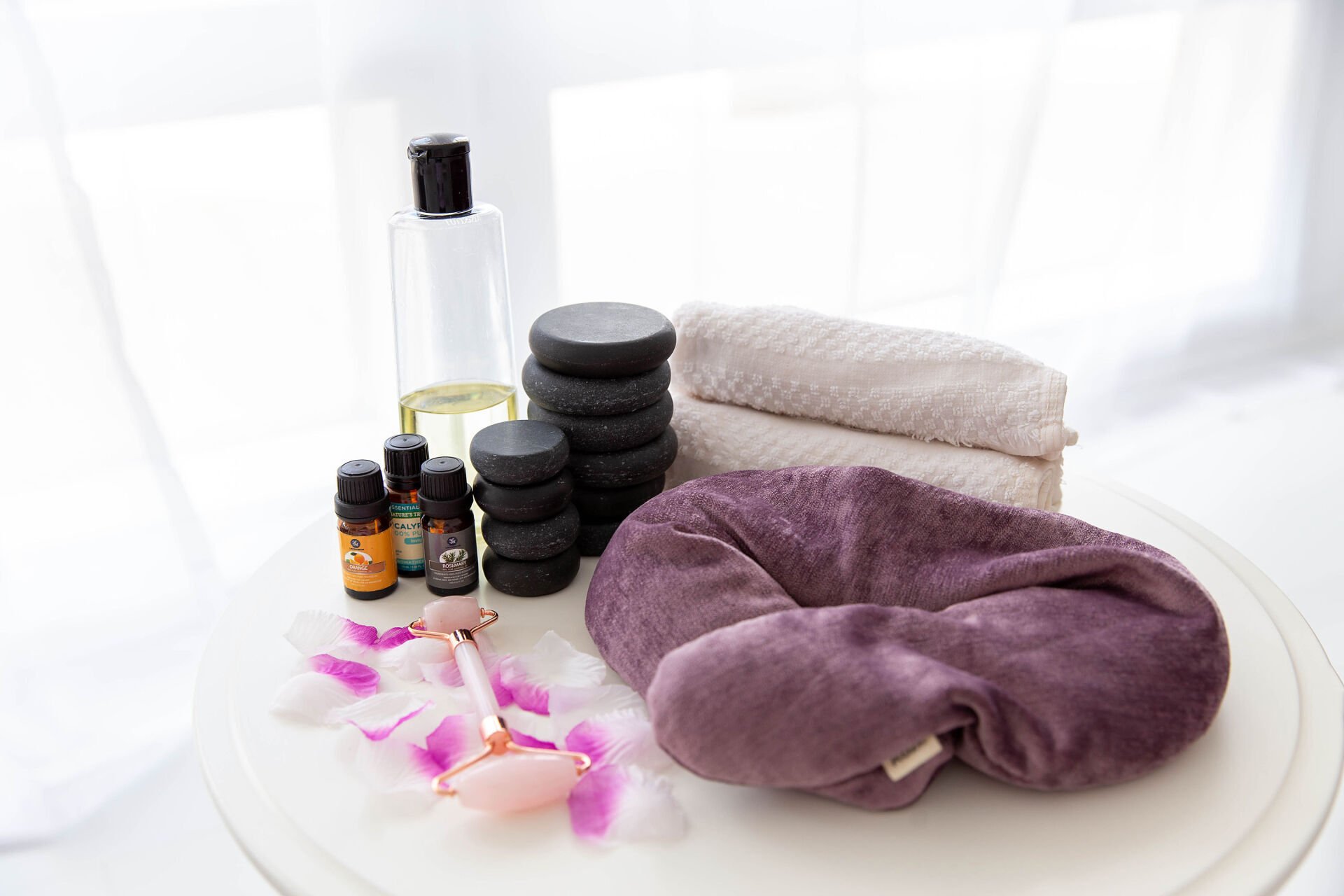 neck wrap, essential oils, hot stones