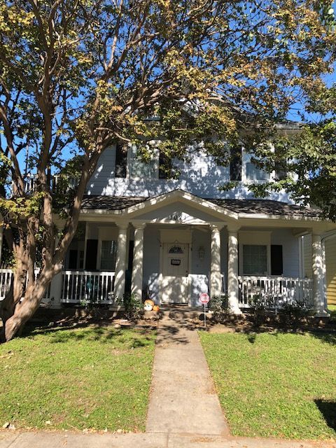 1021 Wood Ave.