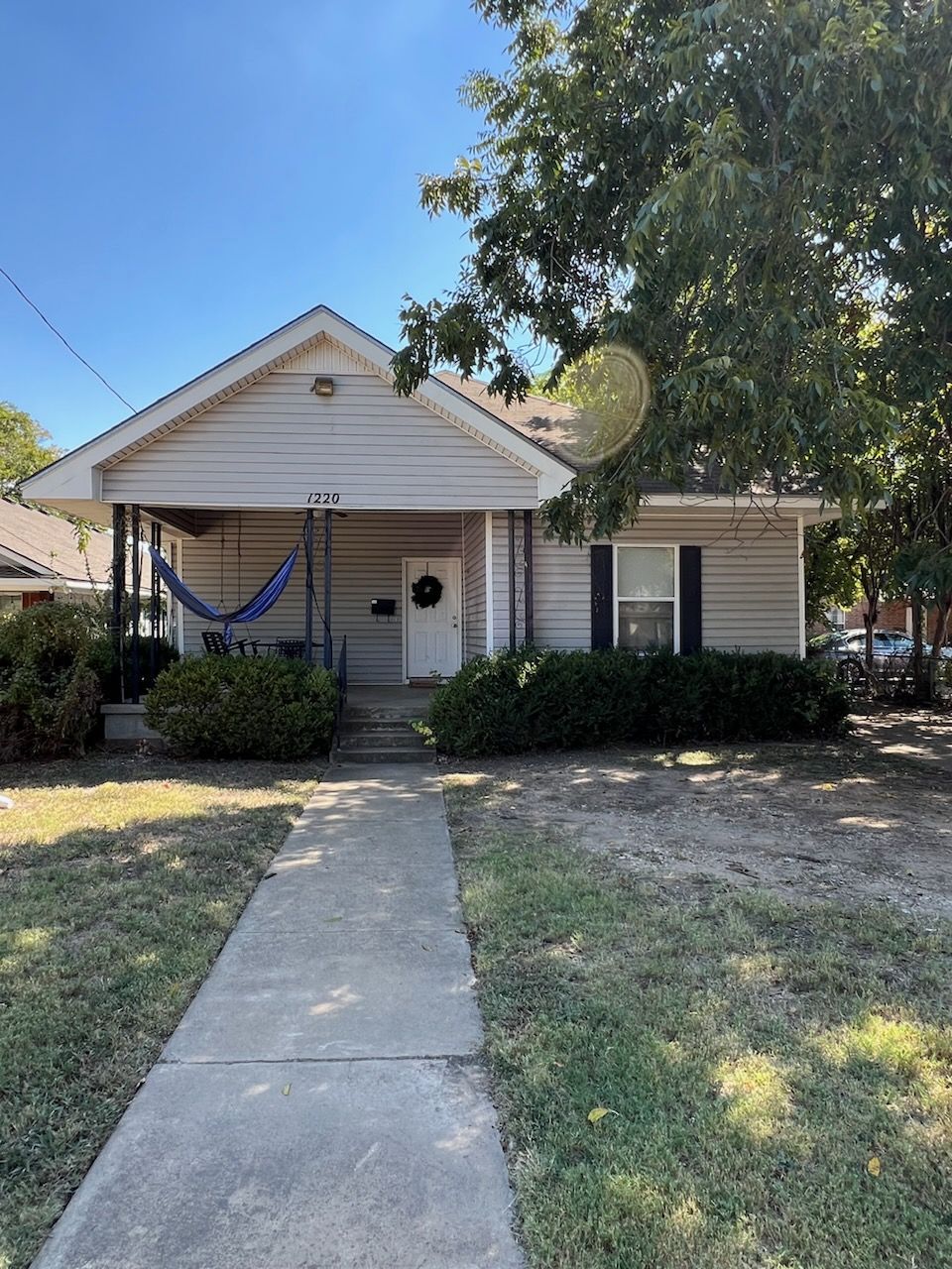 1220 Bagby