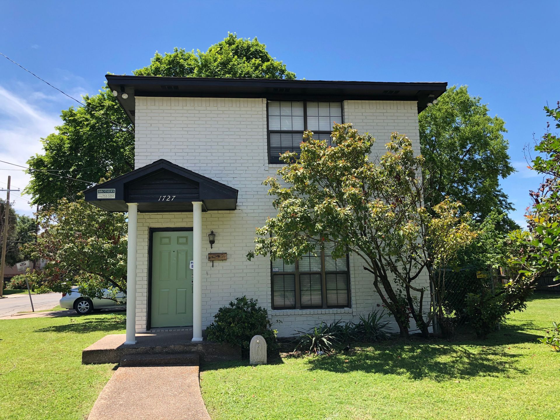 1727 S. 11th