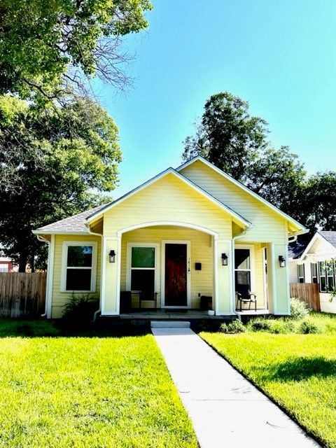 1814 S. 5th