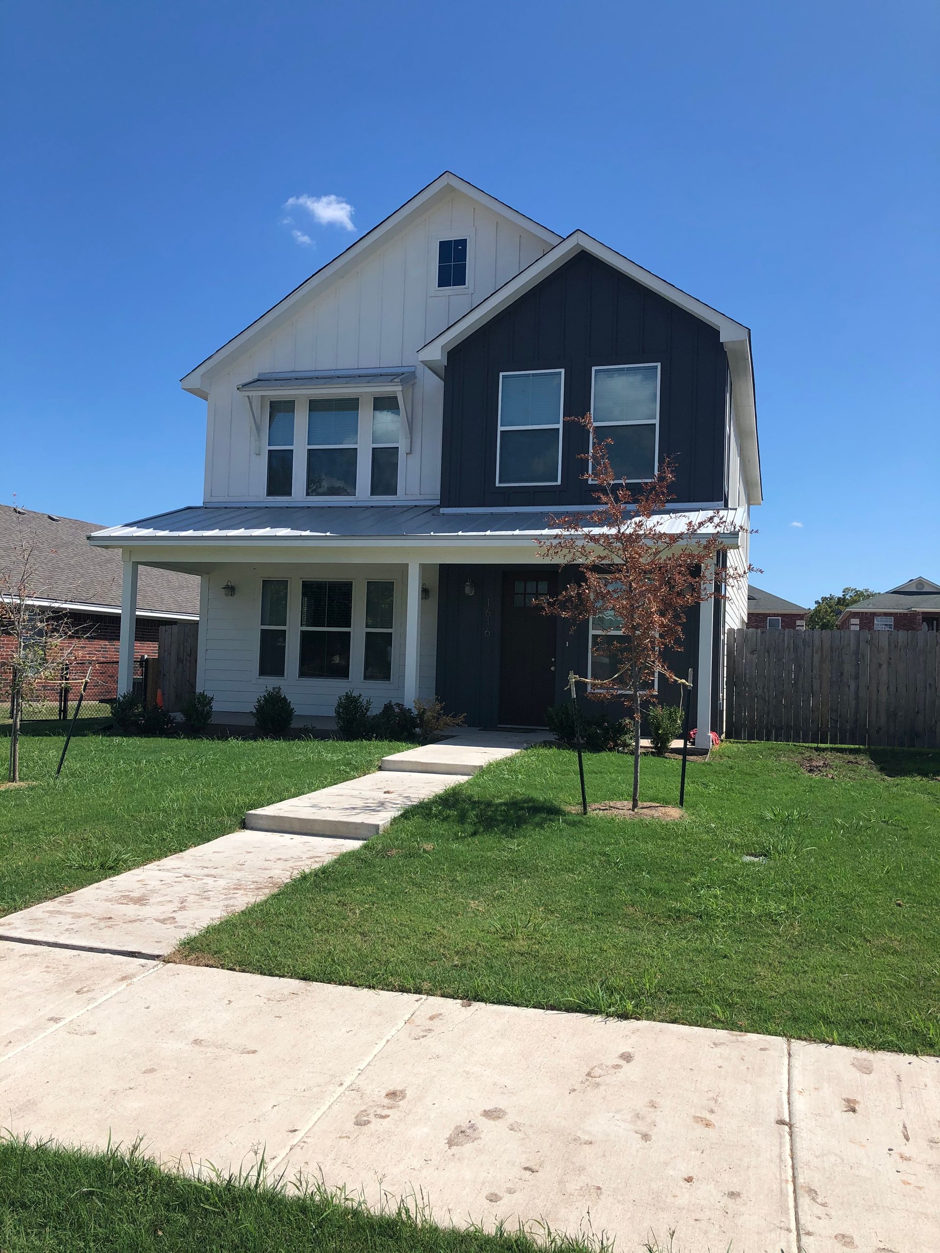 1616 Bagby