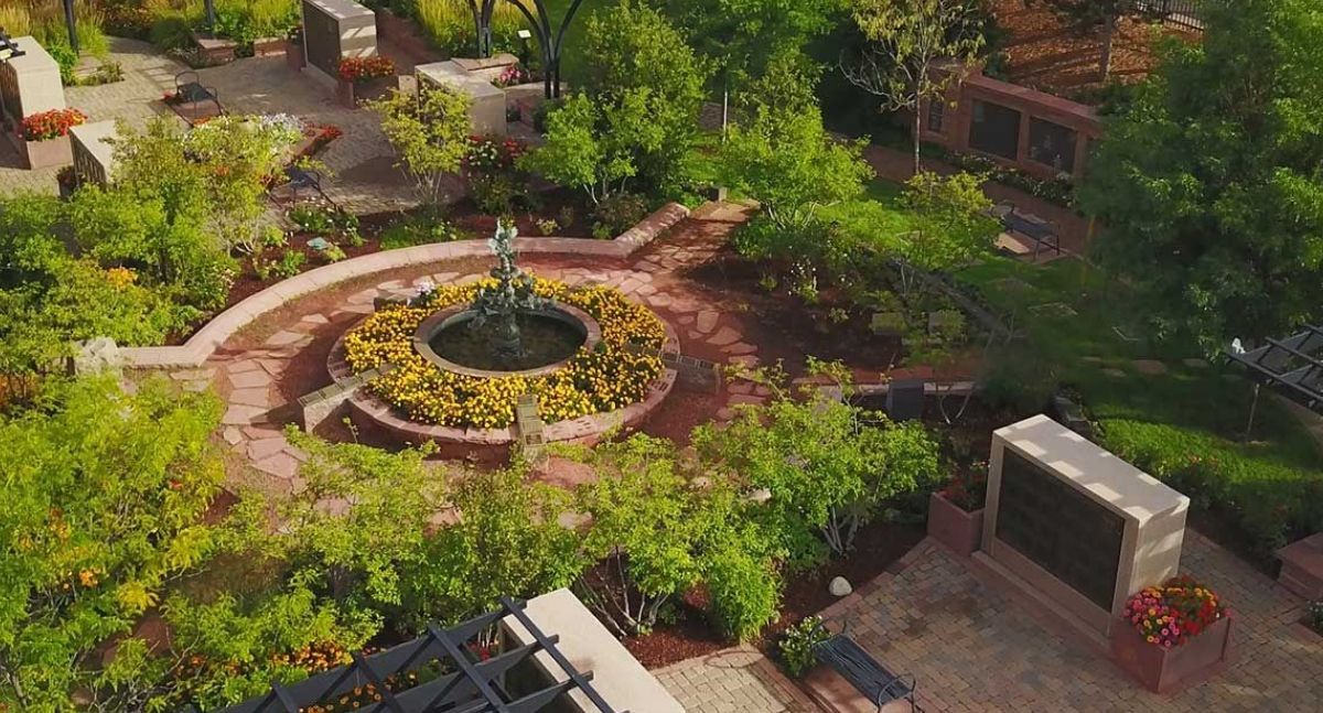Overhead view of round fountain courtyard