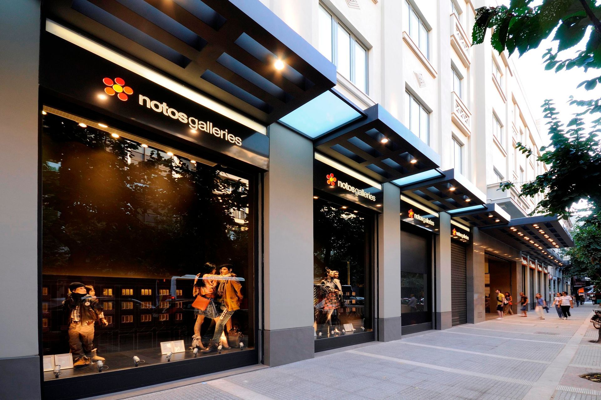 Retail storefronts with mannequins, the