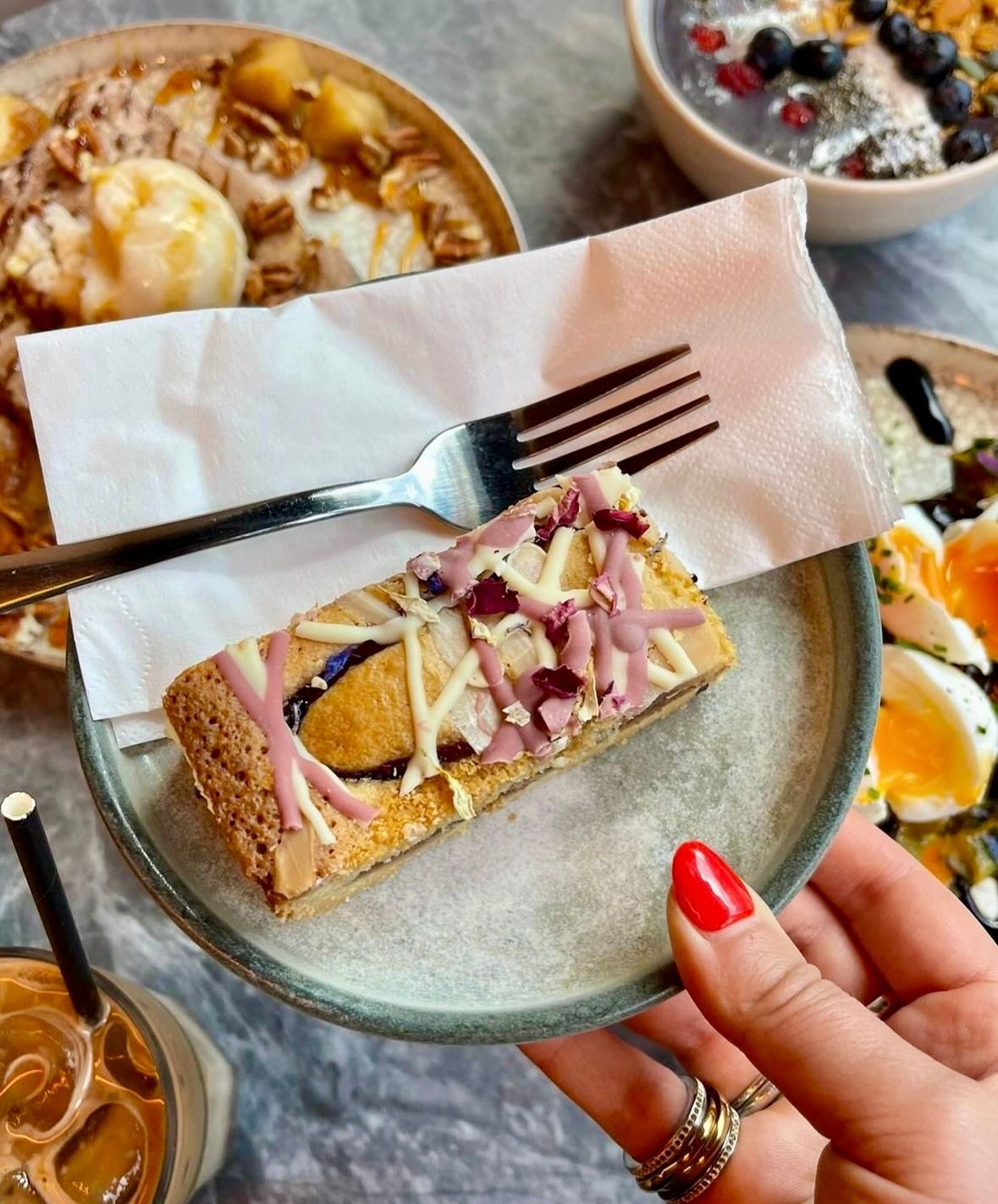 Blondie cake bar