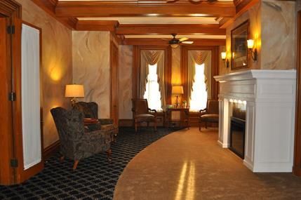 Spear-Mulqueeny Funeral Homes