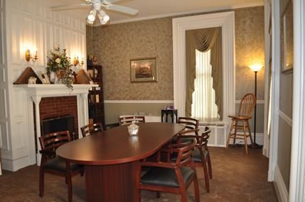 Spear-Mulqueeny Funeral Homes