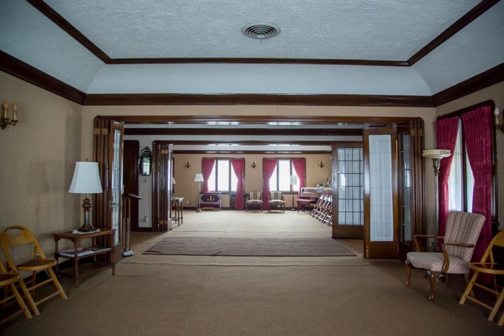 Spear-Mulqueeny Funeral Homes