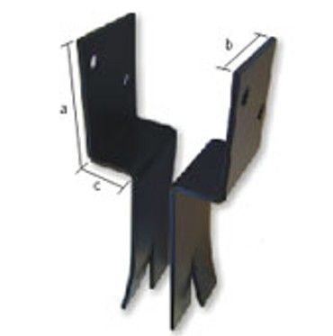 Soporte de metal negro con dos bridas verticales y un soporte central plegado, etiquetado con las dimensiones a, b y c.