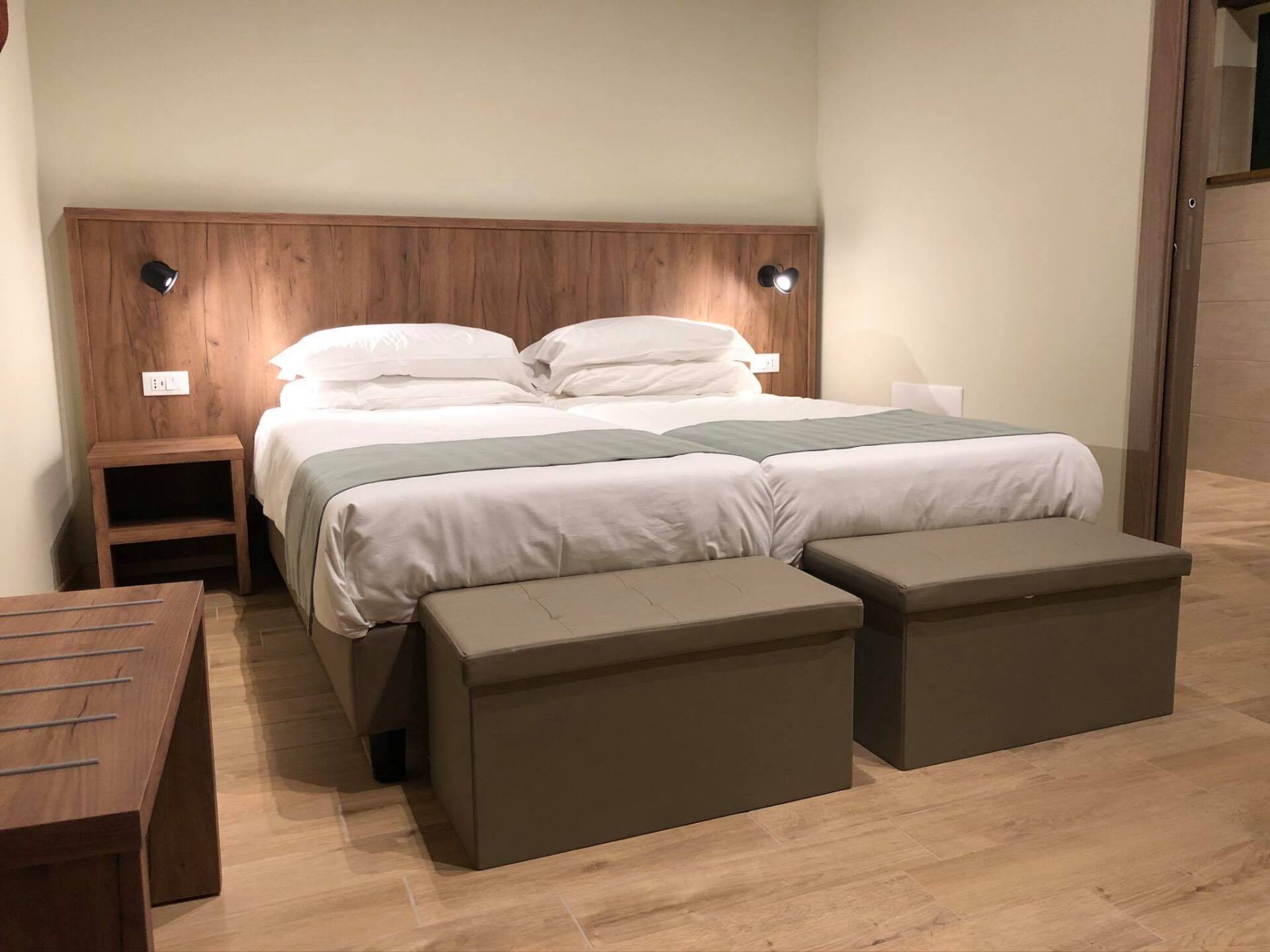 camere con letti doppi e singoli