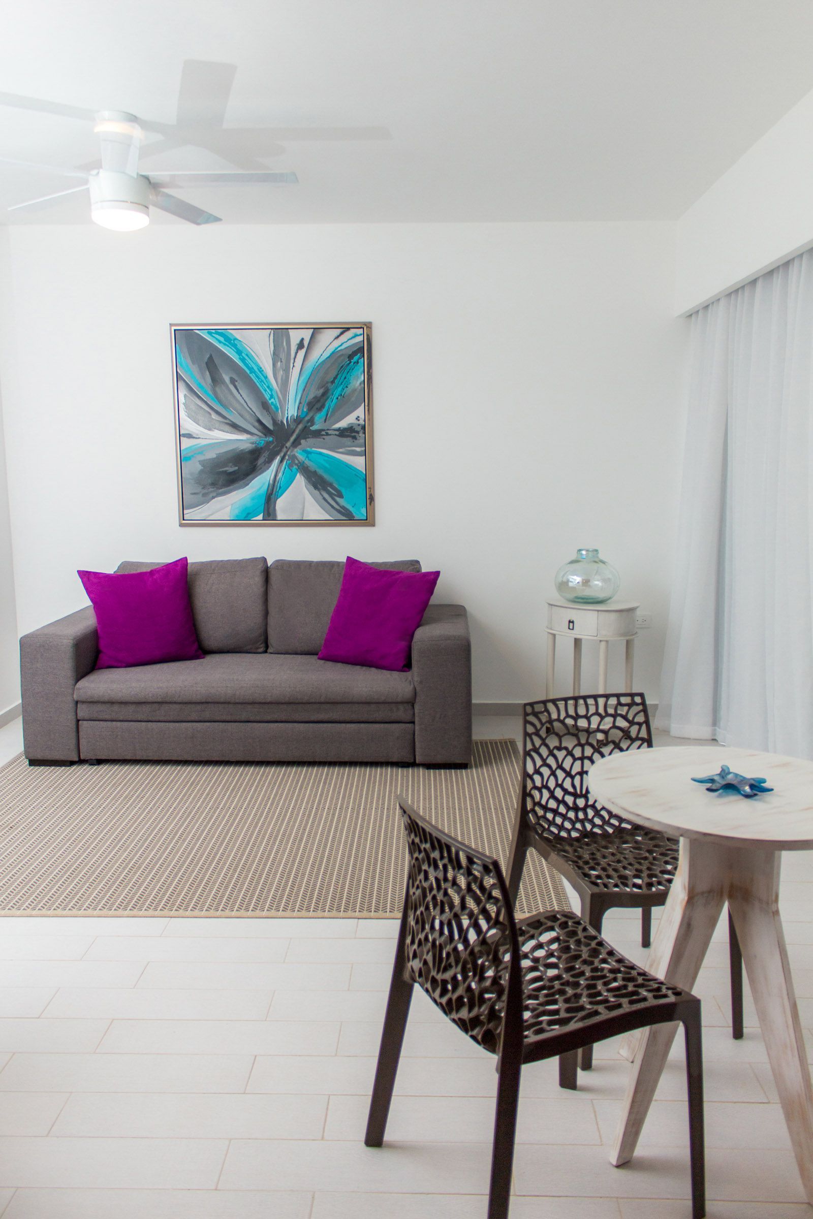 Suite en LD PLUS, Playa El Agua, Isla Margarita. Espaciosa y con vistas al mar. Confort y elegancia.