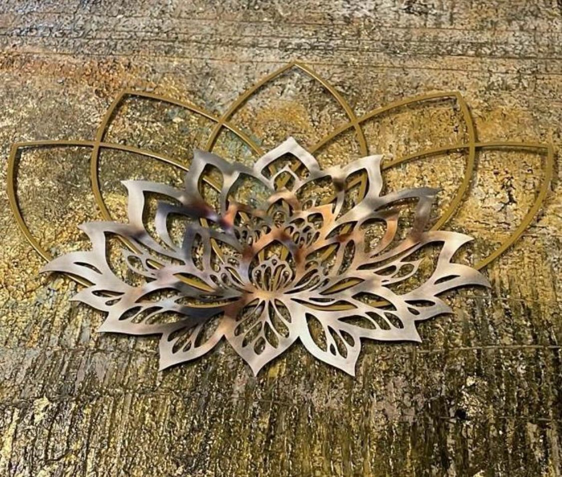 stylistische Blume als Sinnbild für Frequenzen