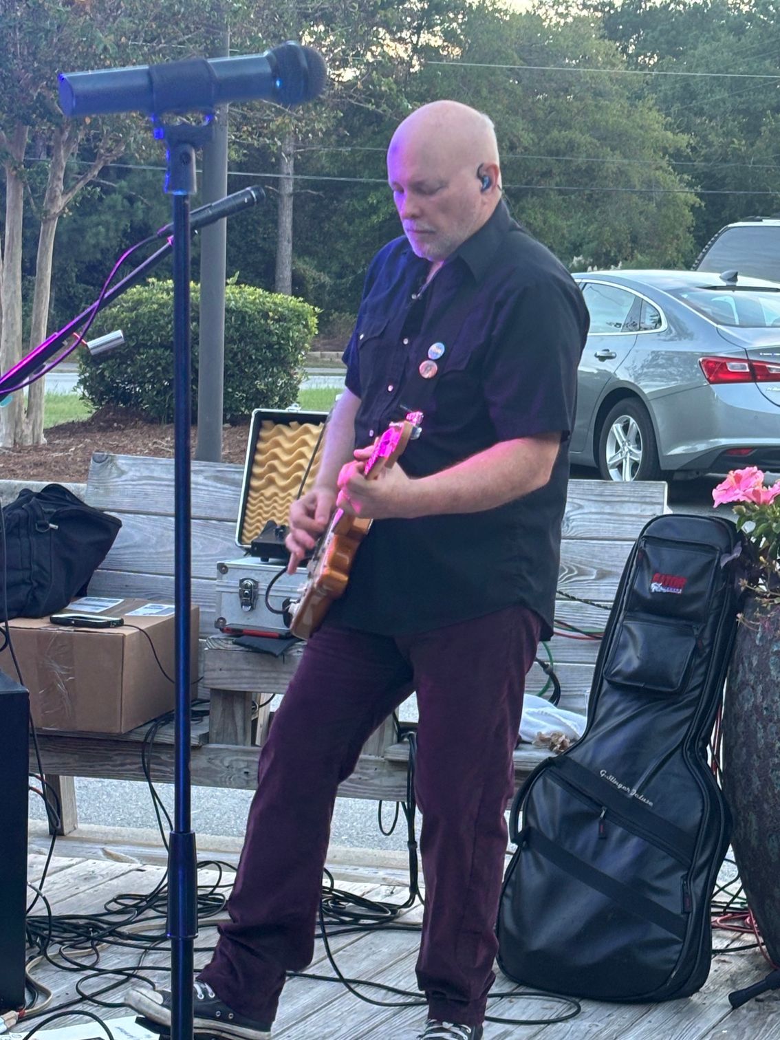 Tim playing guitar at Gaffers