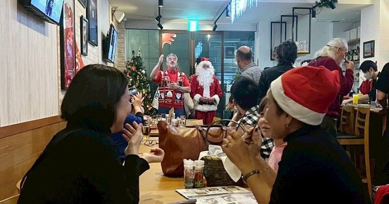 TJCS Members enjoying their annual Christmas Dinner Gathering at The Hungry Moose Bar & Restaurant.