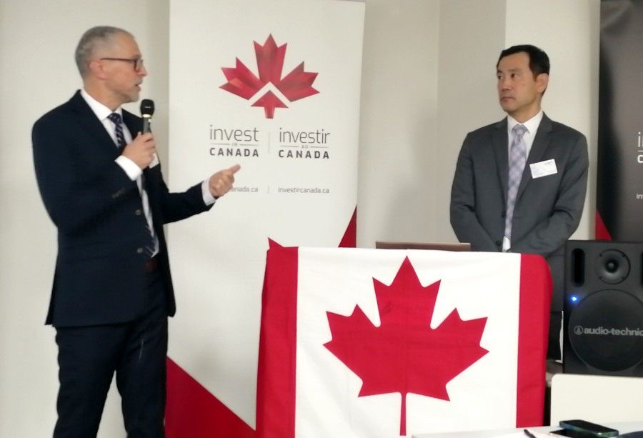 Manning Elliott partners David Diebolt and Hirotatsu Ochiai presents at a Canadian business seminar in Nagoya, Japan.