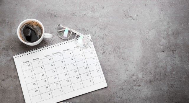 banner background - calendar with cup of coffee