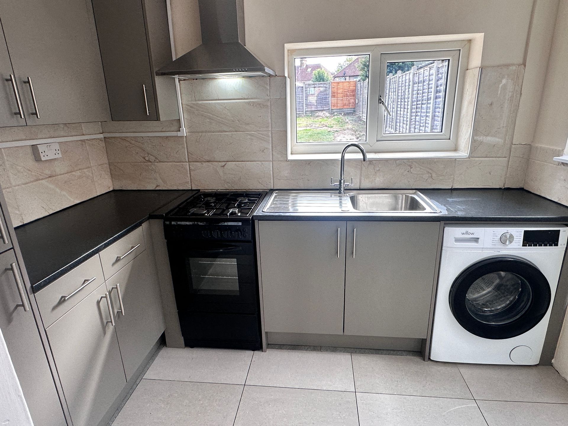 Kitchen cleaning - after