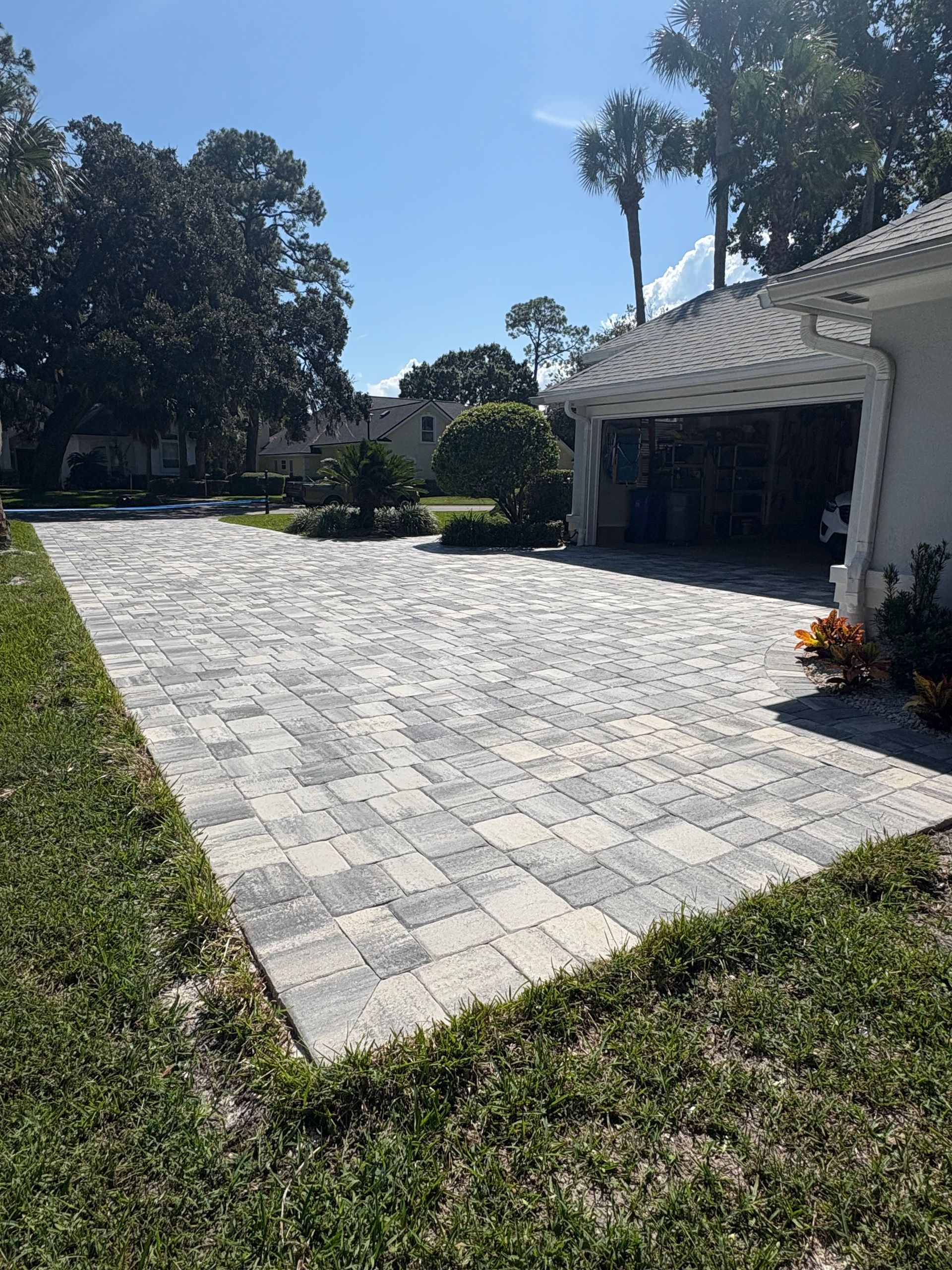 Outdoor Transformations installed artificial grass in World Golf Village, FL, creating a putting green for golf lovers.