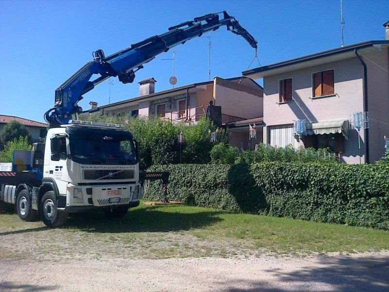 movimentazione merci con Fassi F1100 AXP