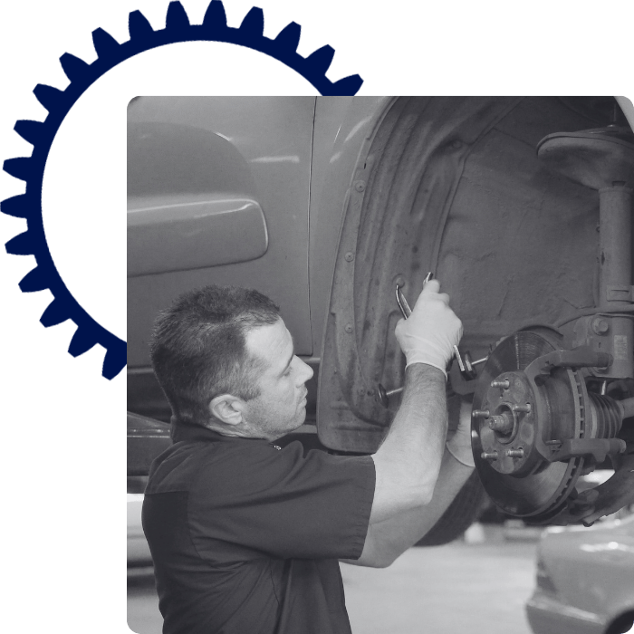RELIaBLE BRaKE SERVICE WITH WaRRaNTY-BaCKED REPaIRS