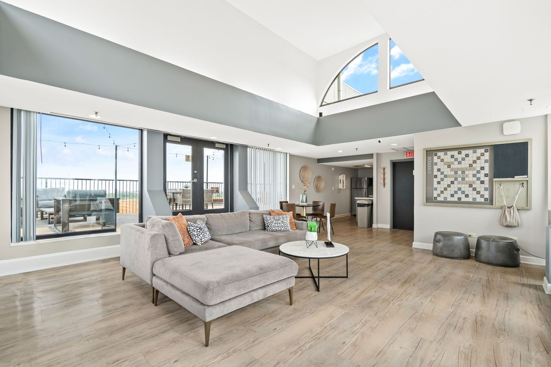 spacious clubroom at 100 Forest Place apartments