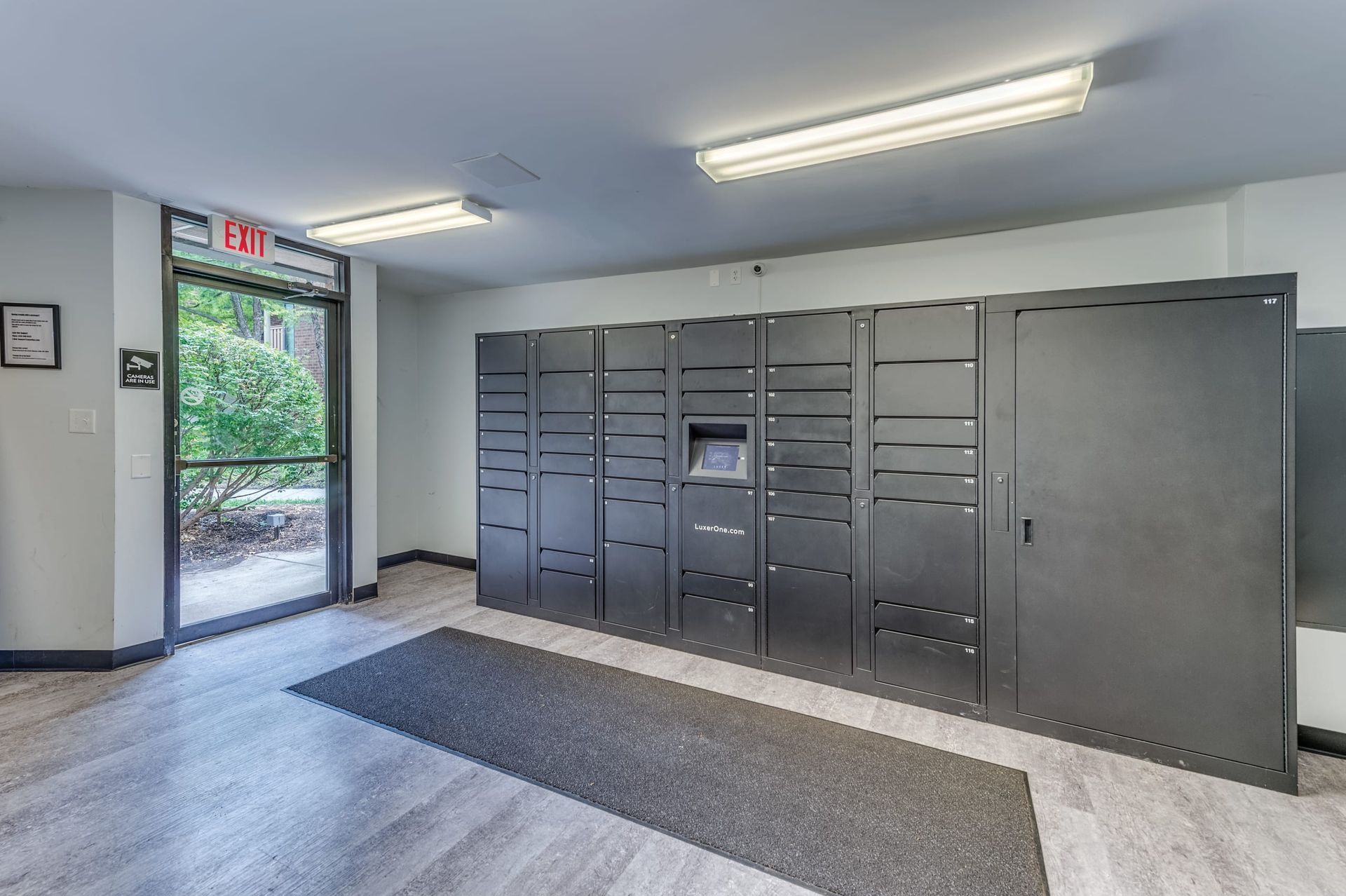 package lockers at 100 Forest Place