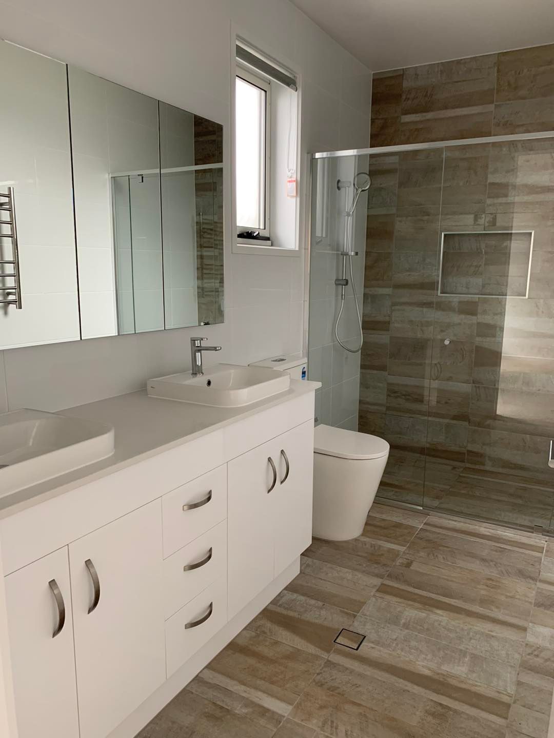 Modern Bathroom — Toowoomba Cleaning Co in South Toowoomba, QLD