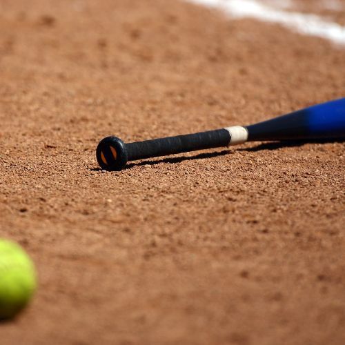 women's softball