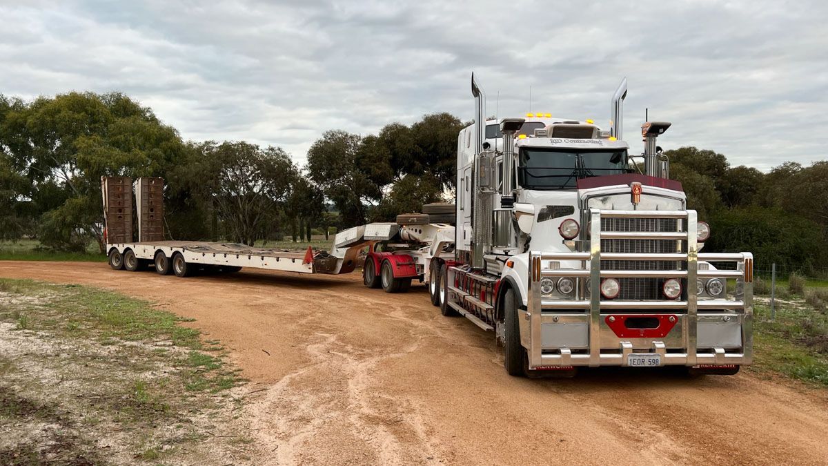 50T float