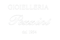 Logo bianco con la scritta “GIOIELLERIA Pezzini dal 1954” in elegante corsivo.