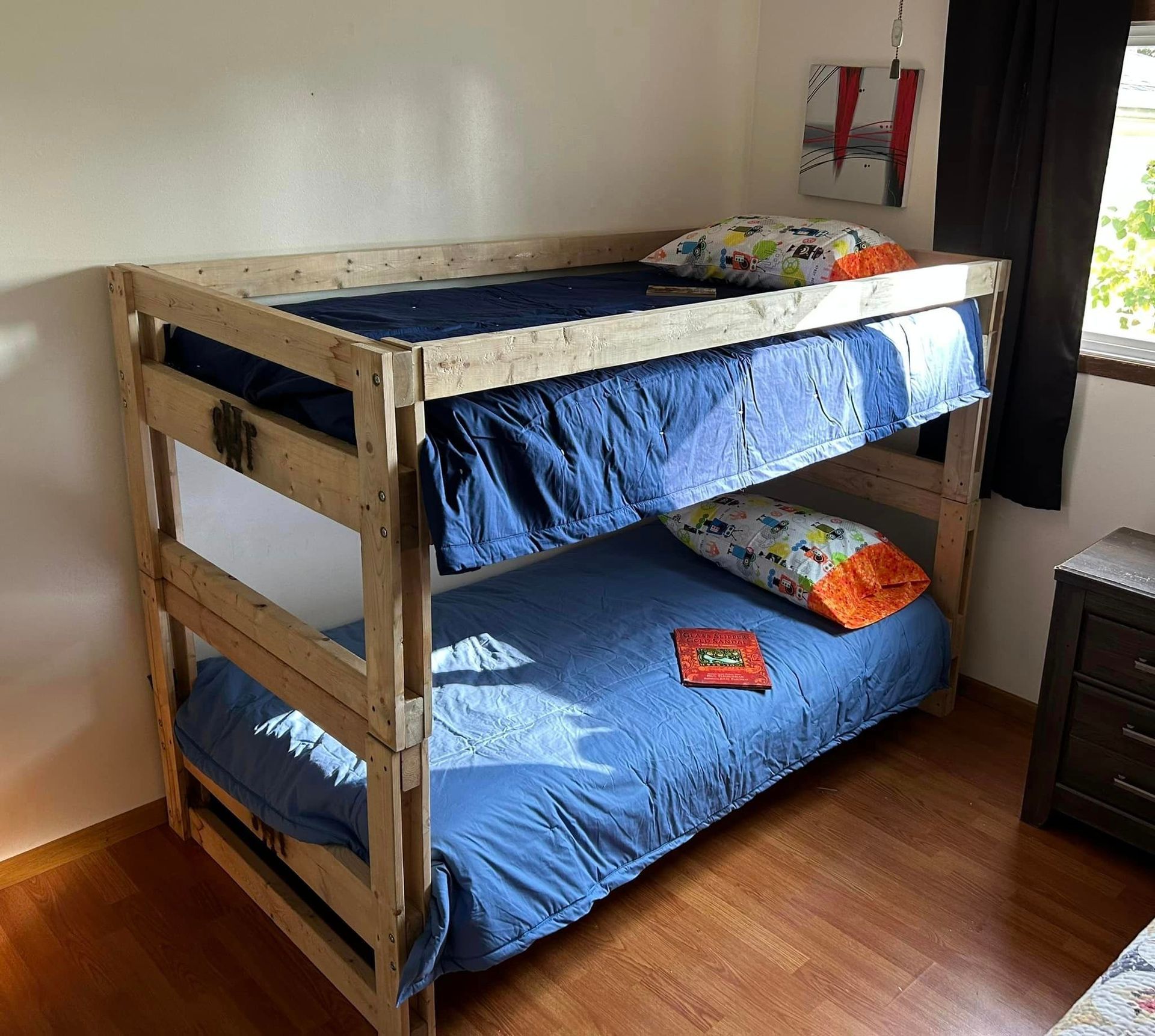 a picture of bunk beds