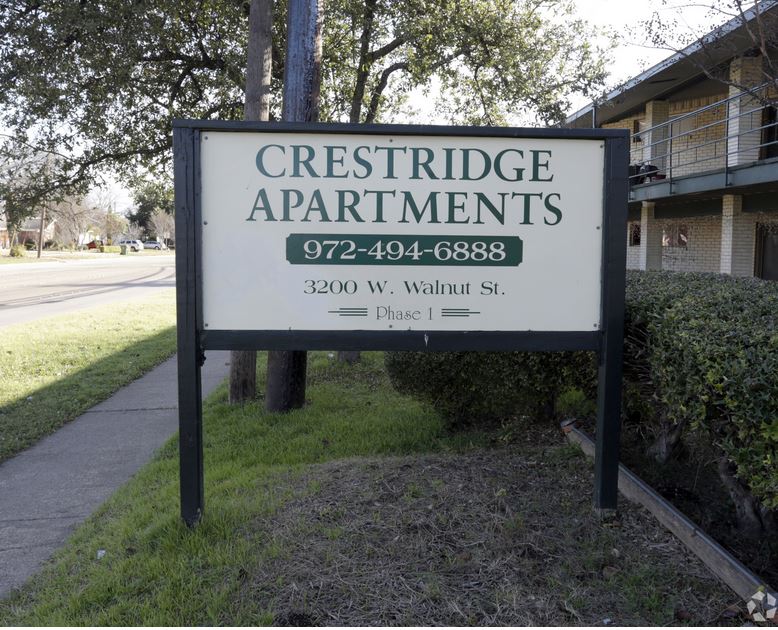 Crest Ridge Apartments