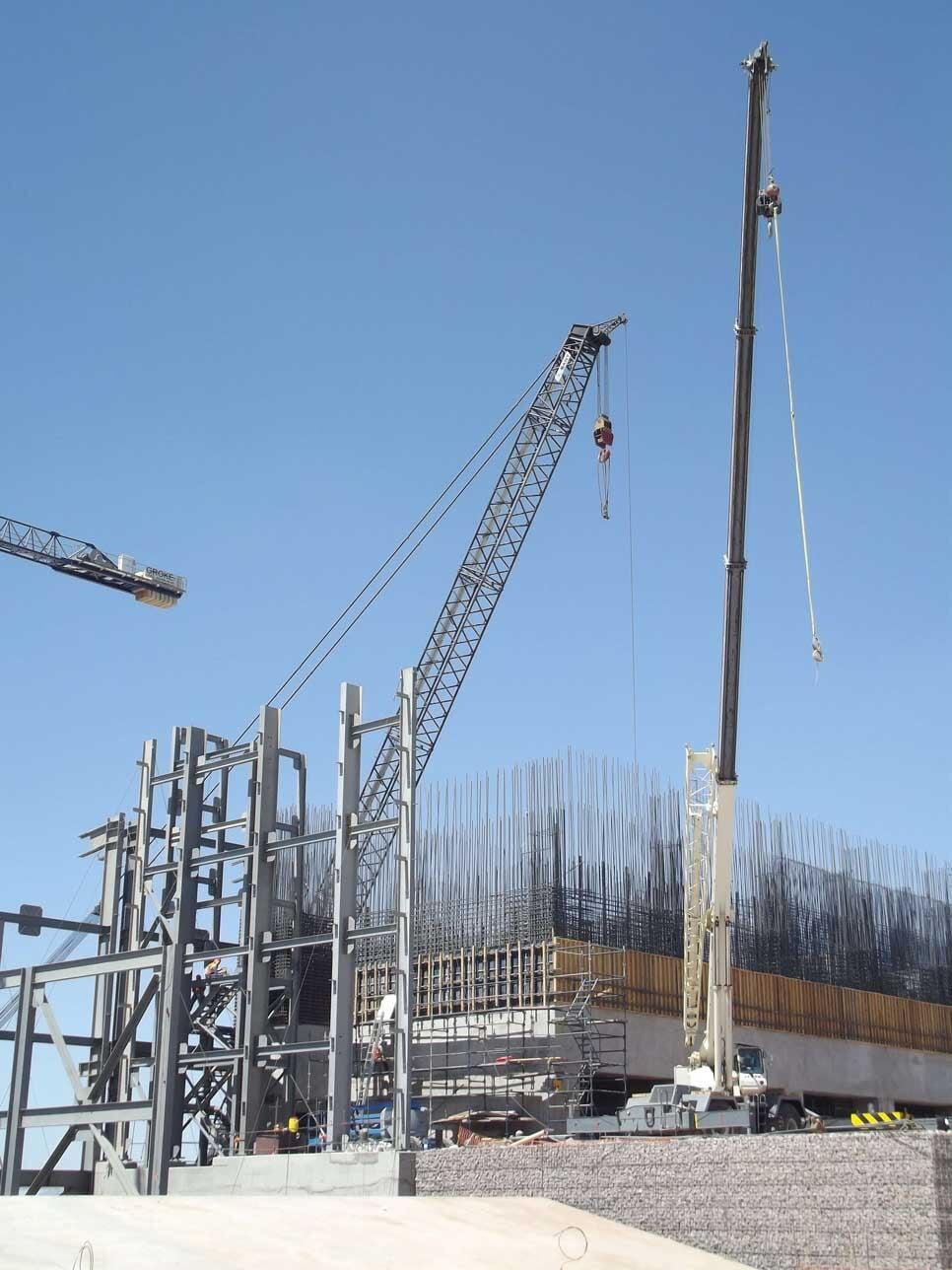 ARQ. RUBÉN DURÁN AVILÉS – MAQUINARIA