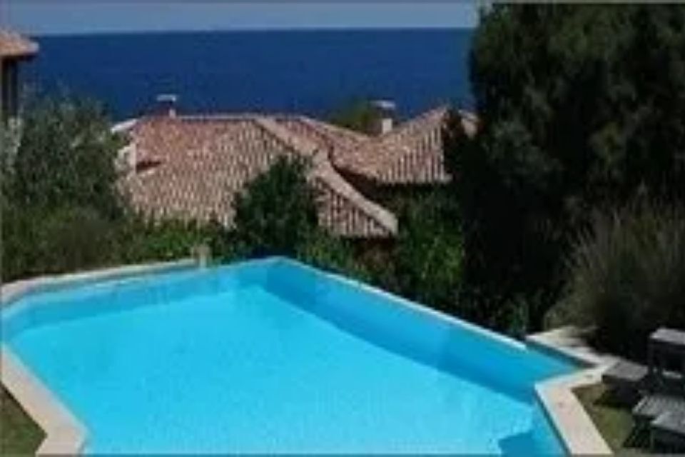 piscine a sfioro