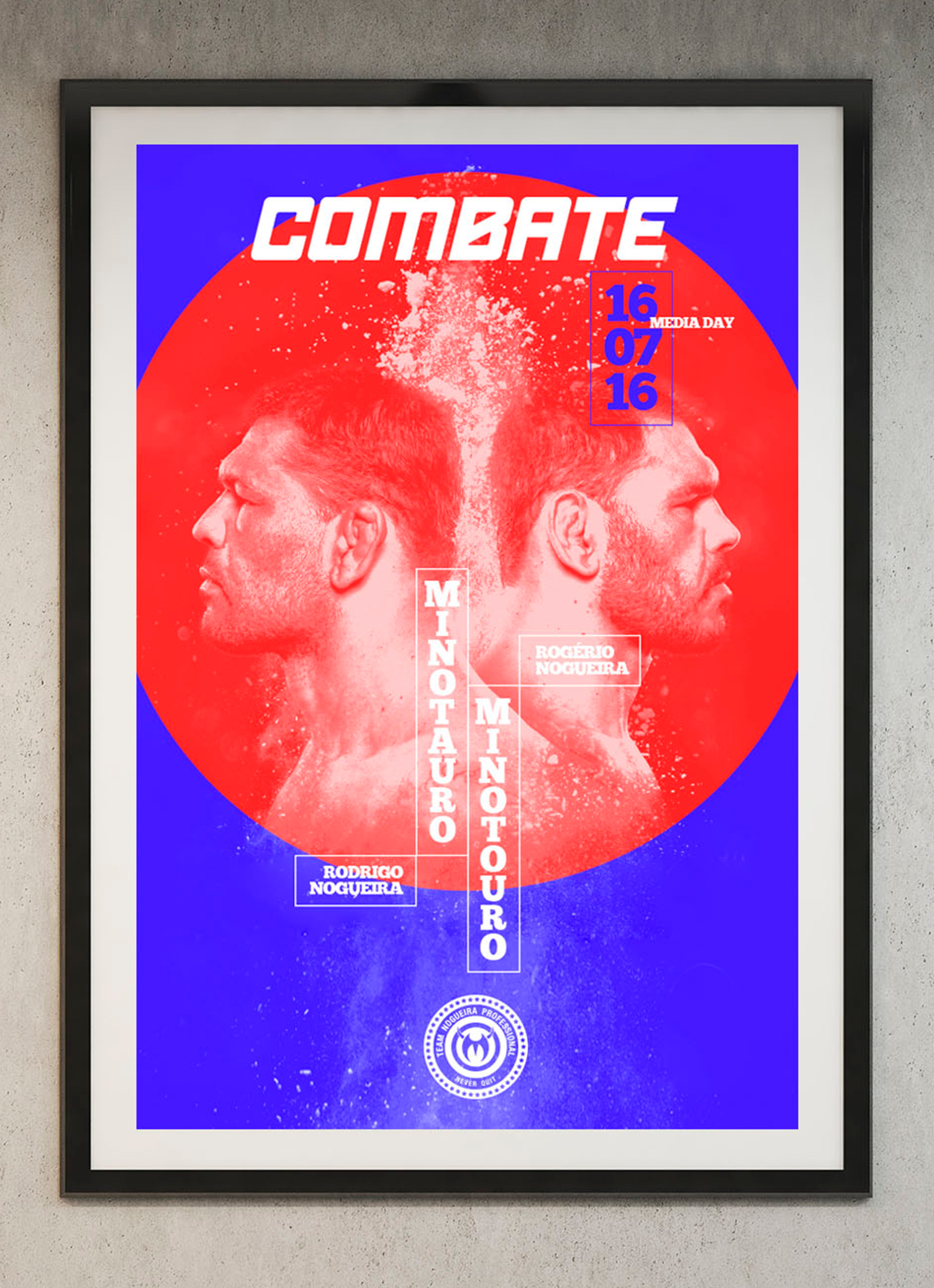 Um cartaz que diz combate