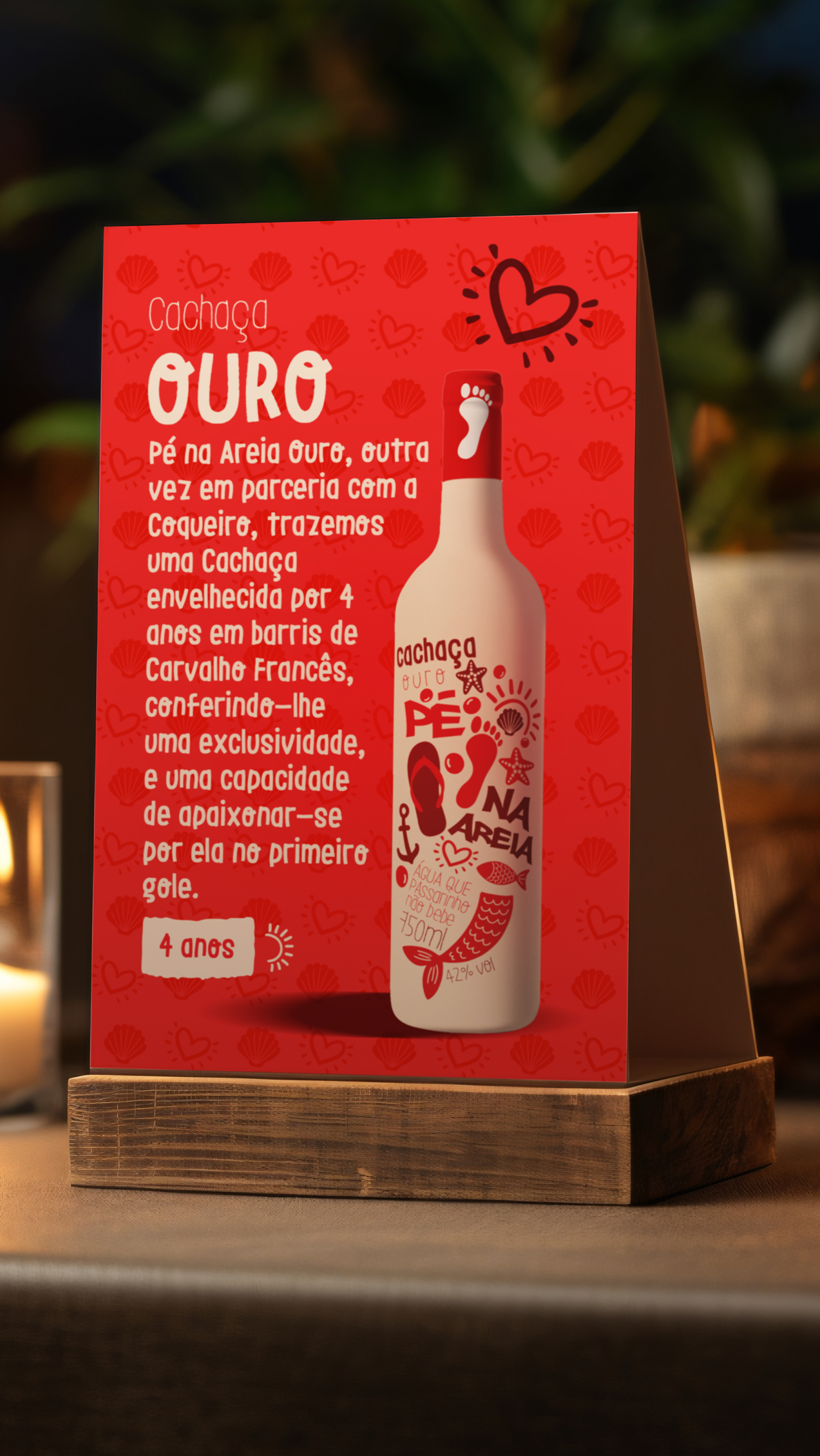 Pé na Areia Cachaça Um conjunto de pegadas com as palavras na areia