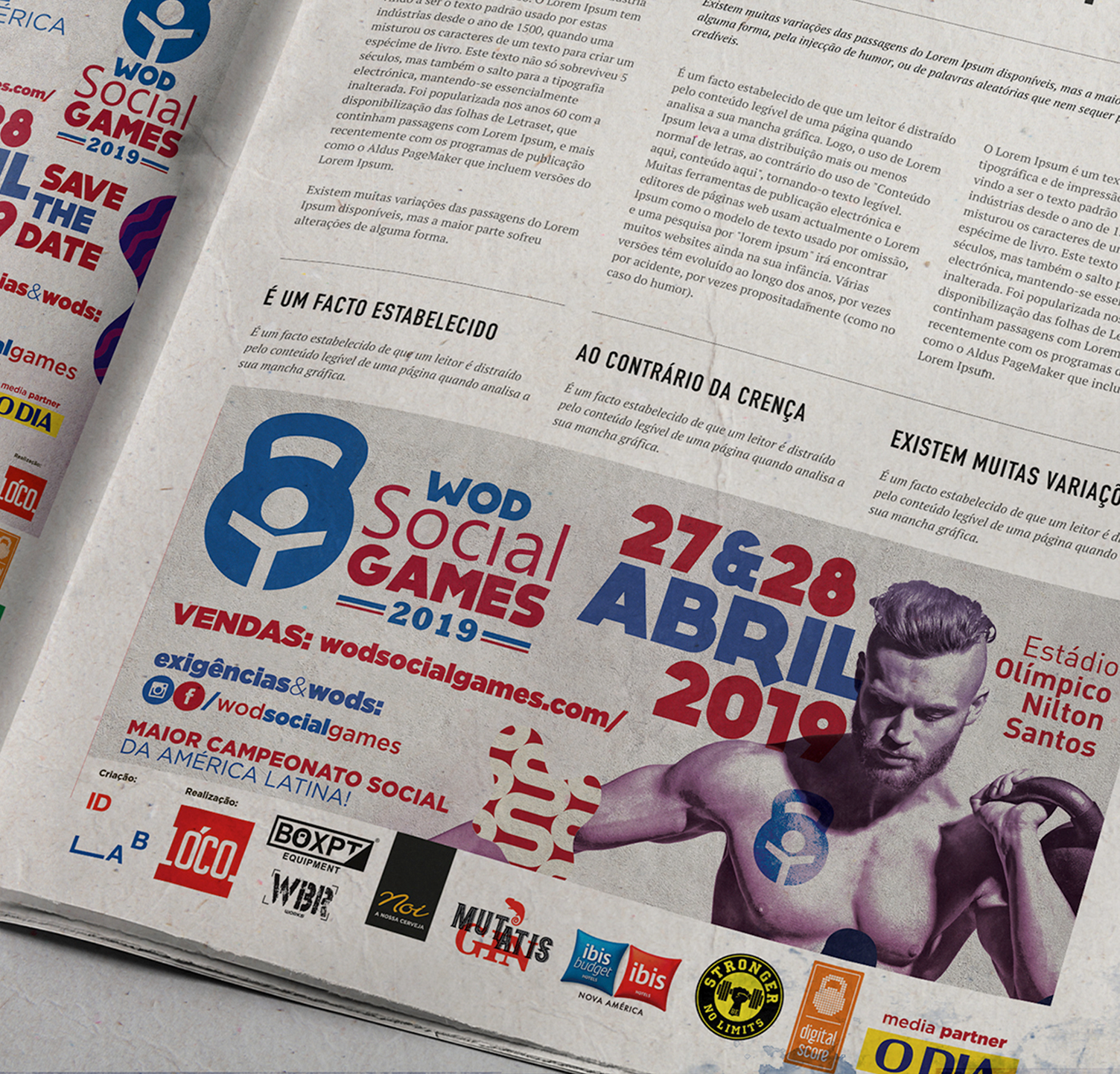 Uma revista está aberta para um anúncio dos jogos sociais wod