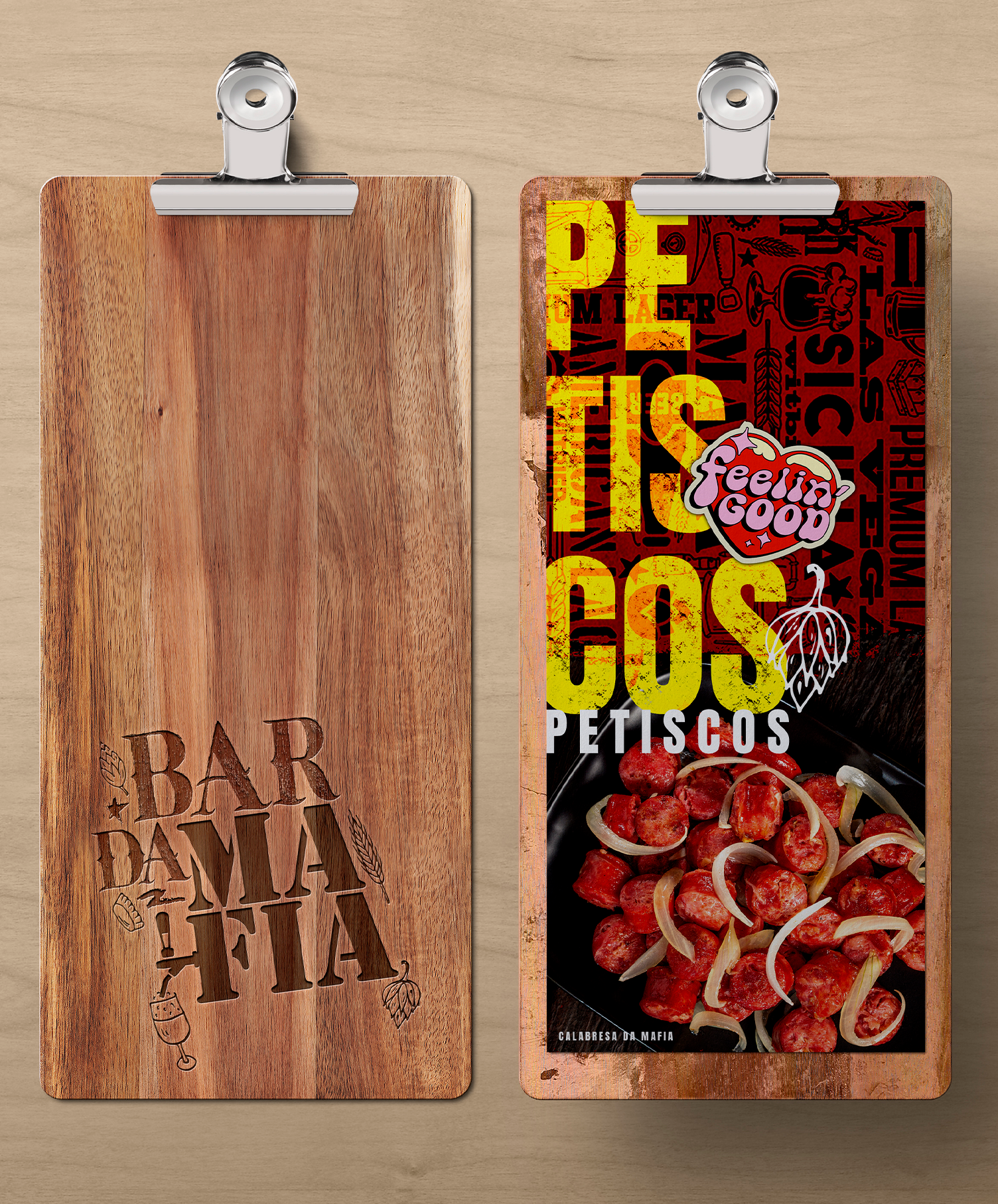 BAR DA MAFIA Uma prancheta de madeira com a imagem de uma pizza