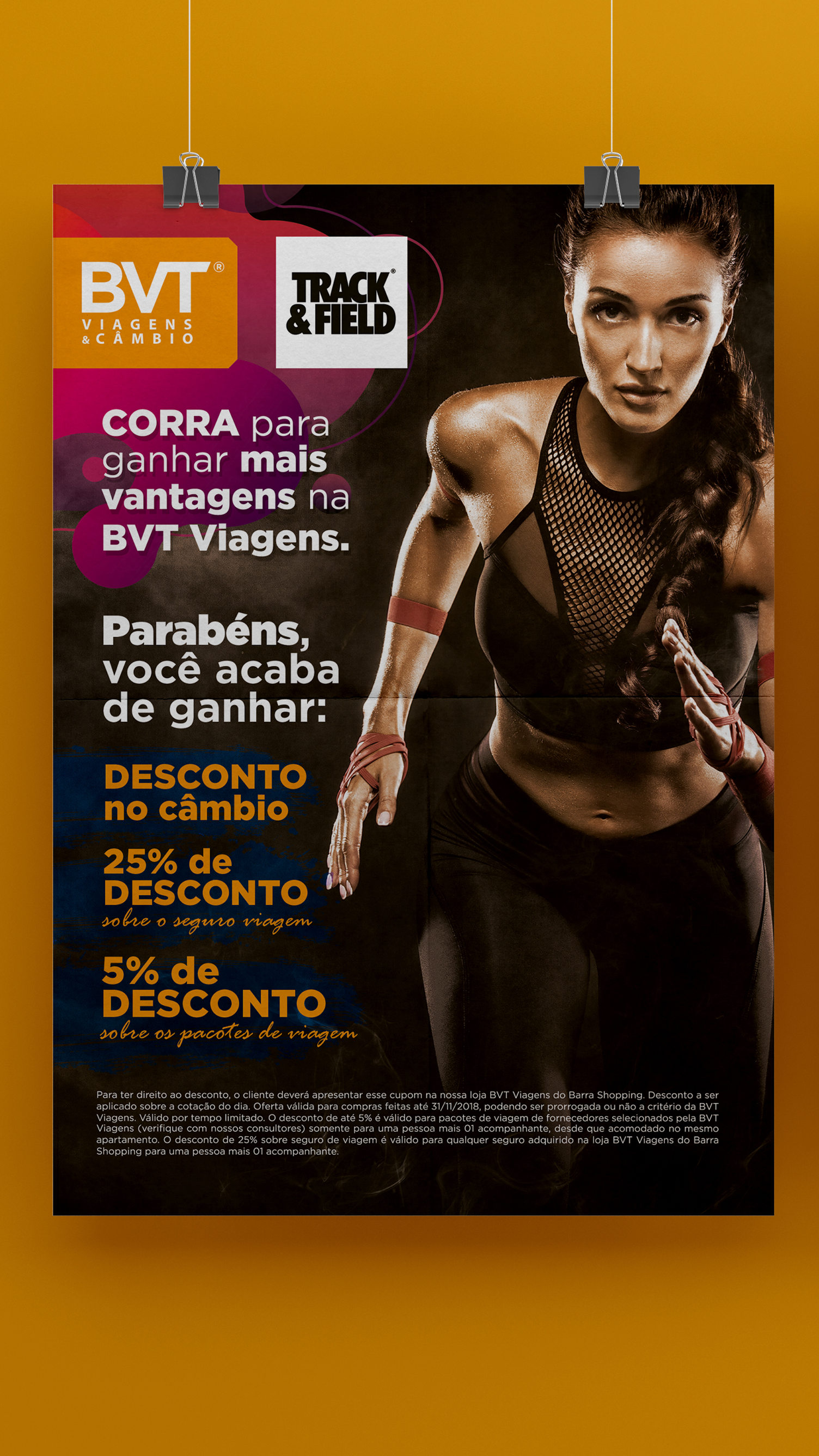 BVT Viagens Um pôster de uma mulher correndo está pendurado na parede.