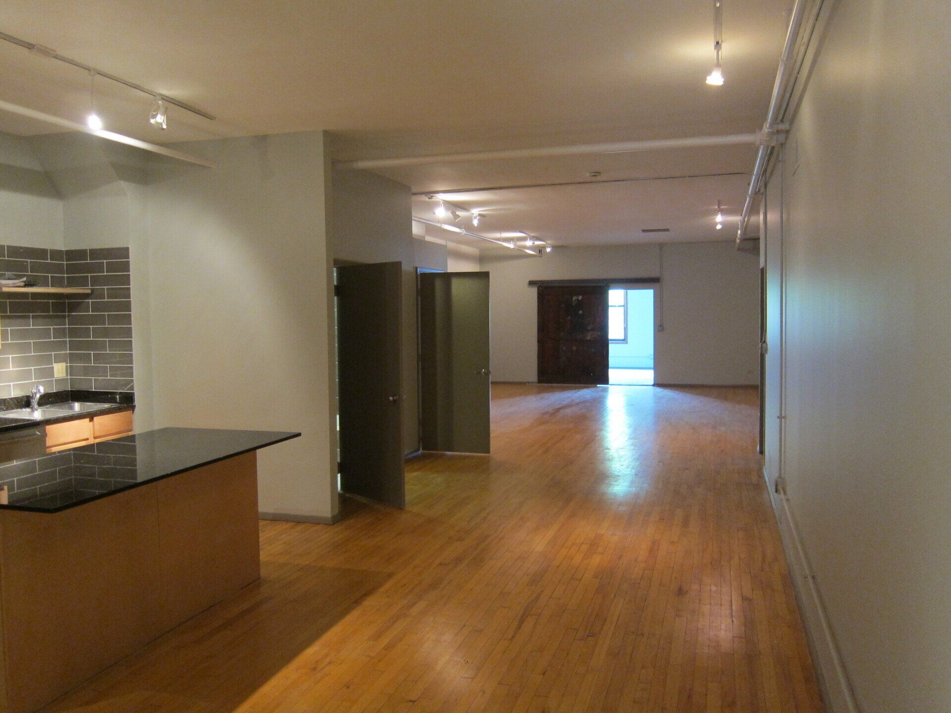 Kitchen with island