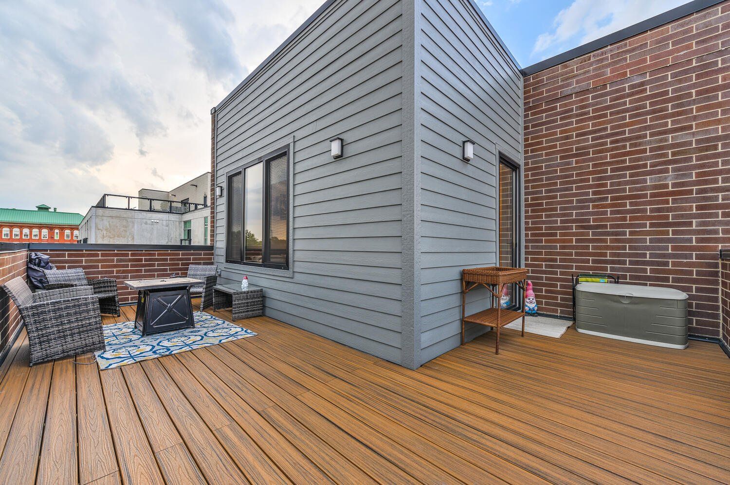 1807-09 W Division Deck